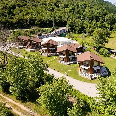 בקתה Natura Mega Chorio
