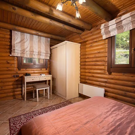 Σαλέ Natura Mega Chorio